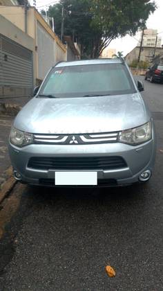 MITSUBISHI OUTLANDER 3.0 GT 4X4 V6 24V GASOLINA 4P AUTOMÁTICO
